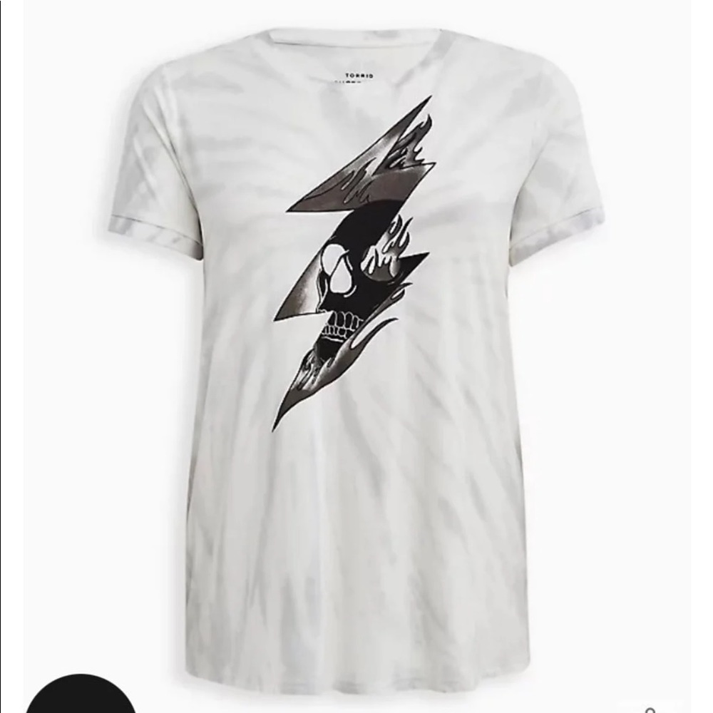 Torrid skull soft tee
